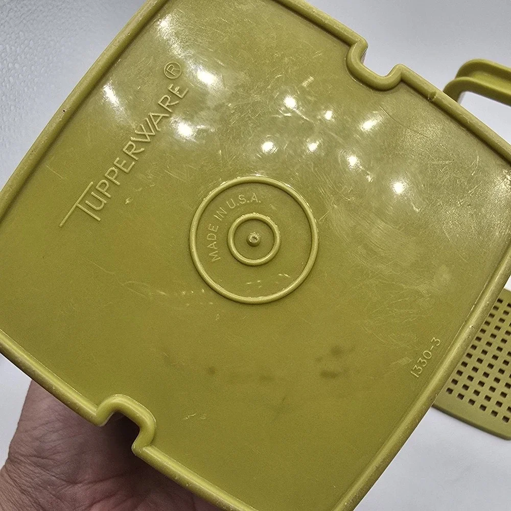 Tupperware Pickle Saver Olive Keeper Retro Avocado Green 1330 3 Piece Set 1970